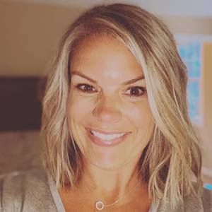 Meet your Posher, Lindsey